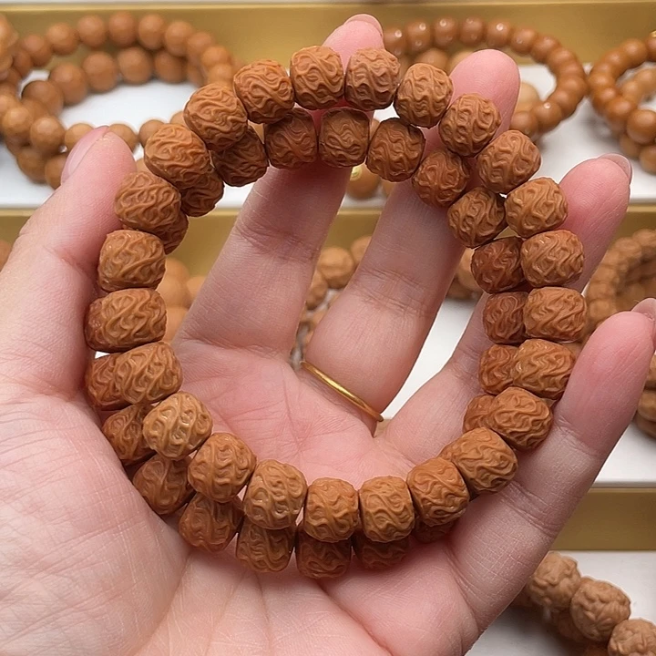 猴头核桃吊坠反油虎须