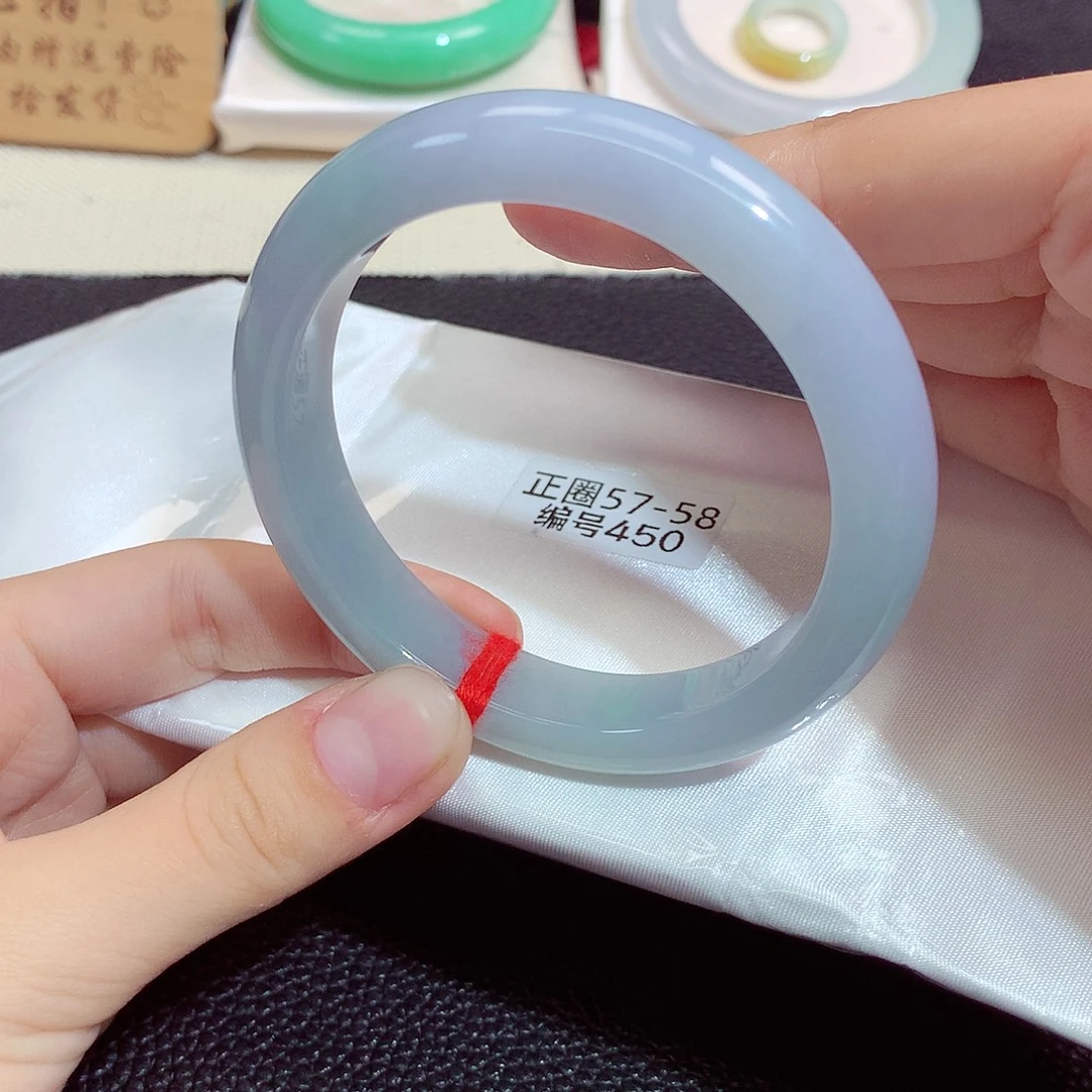 翡翠未镶嵌手镯450
