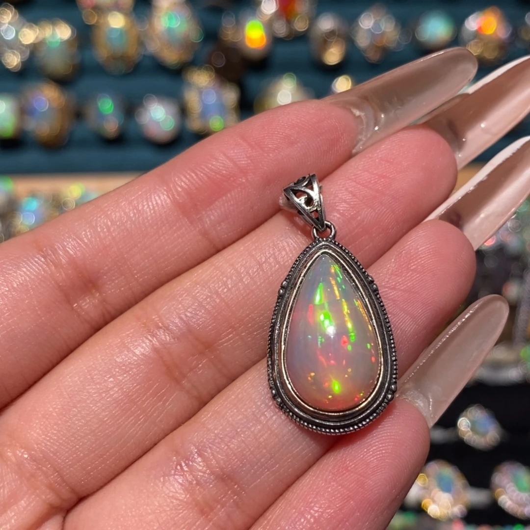 欧泊银S925镶嵌吊坠