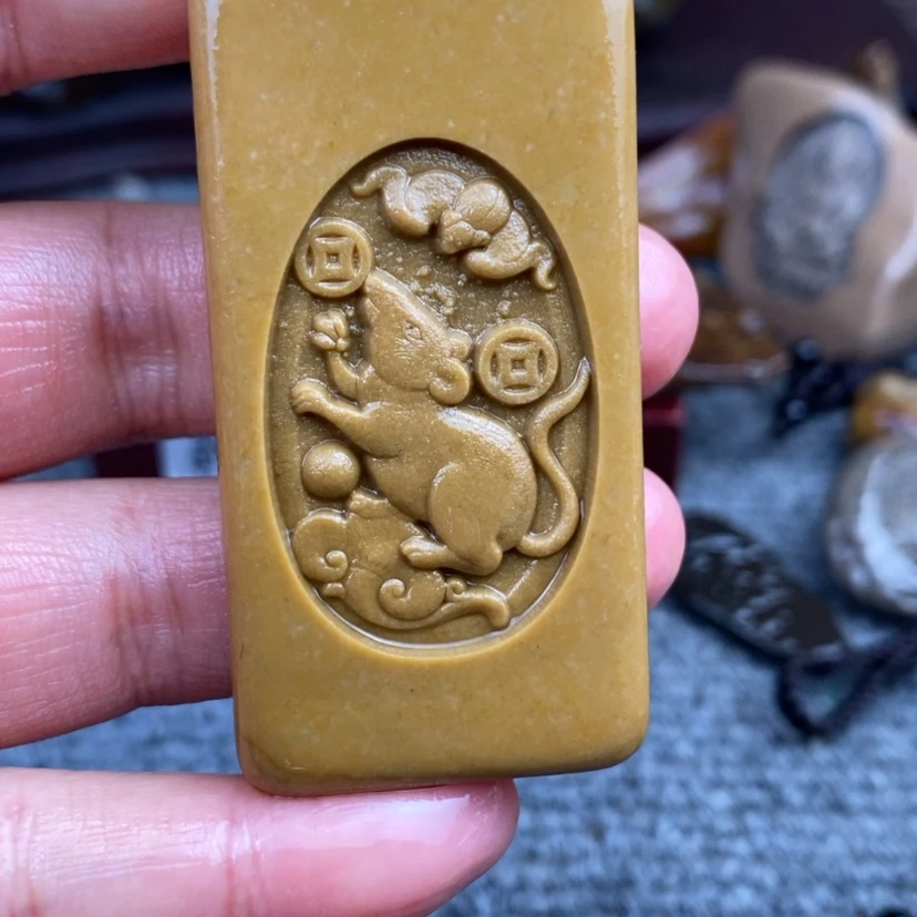 【闪购商品】原石雕刻手把件