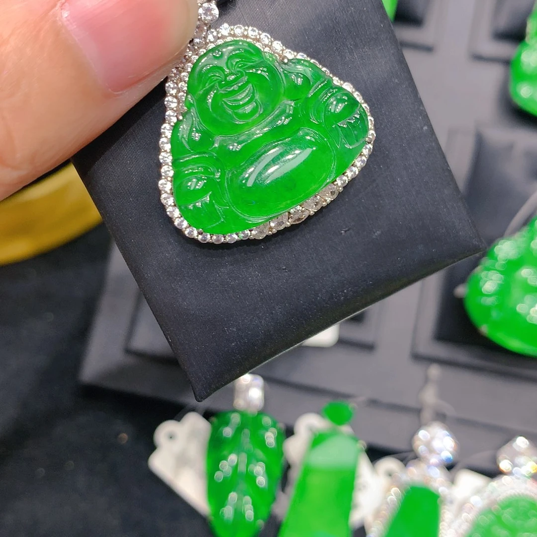 颈饰银S925镶嵌翡翠0085444