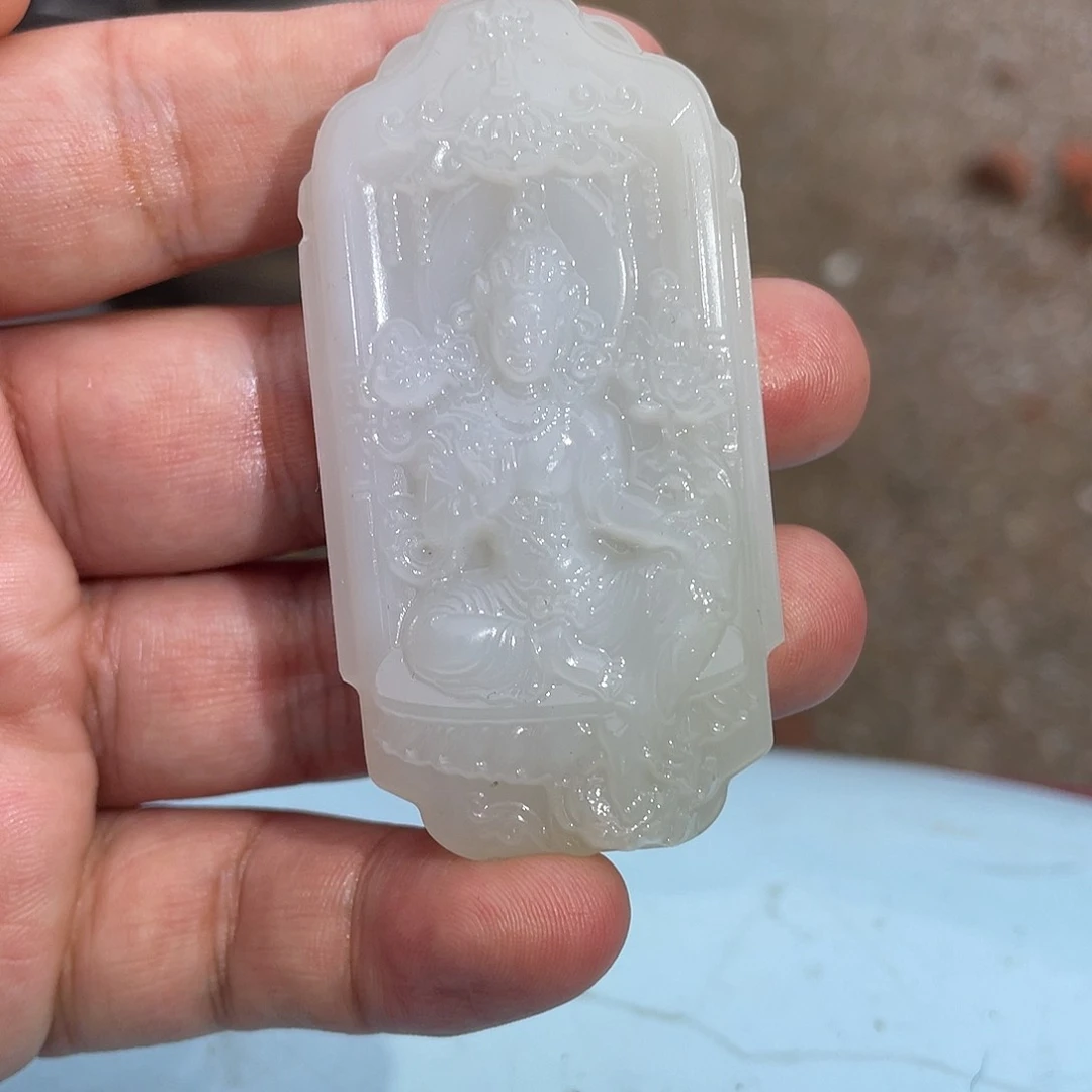未镶嵌和田玉（糖玉）挂件