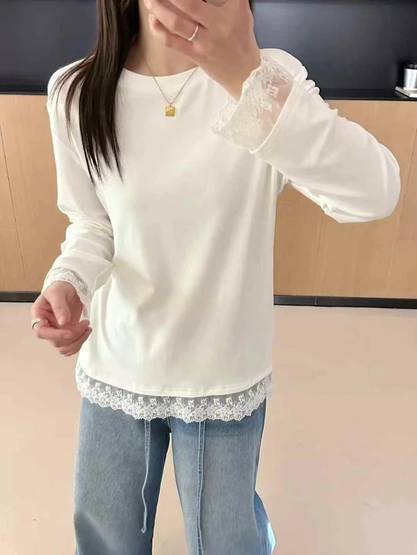 静静推荐 春装新款时尚潮流拼接蕾丝上衣22c9106