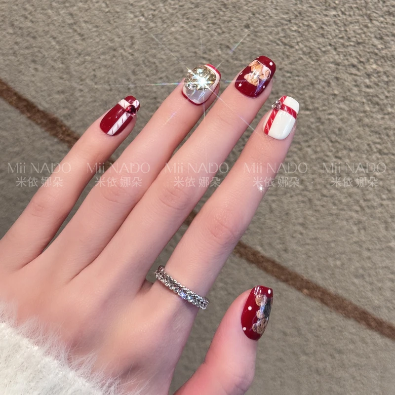 【卡通小熊】纯手工穿戴甲可爱出片短方圆秋冬新年氛围