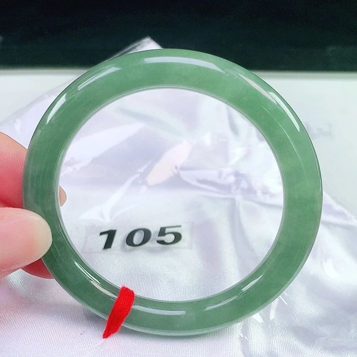 未镶嵌手镯（圆镯）翡翠105