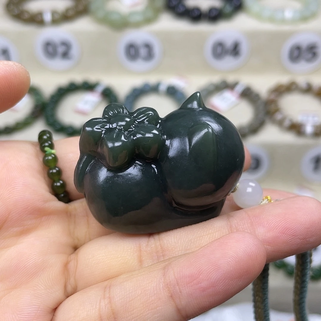 和田玉未镶嵌手绳趴趴猫