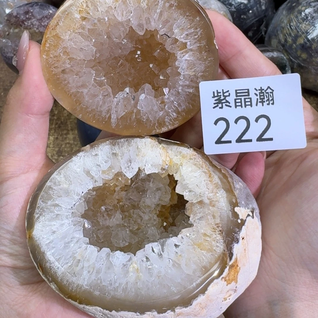 未镶嵌水晶大型摆件（非配饰）
