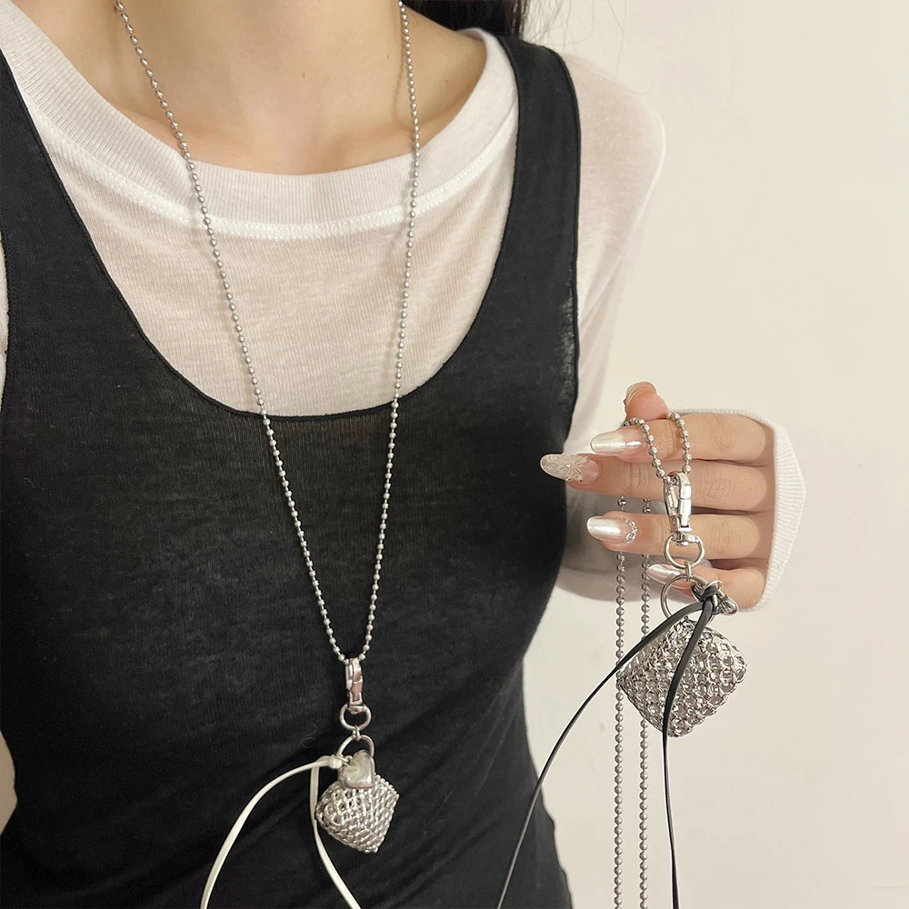 铜合金项链 银色编织爱心耳机包项链款斜挎长款毛衣链女小众设计