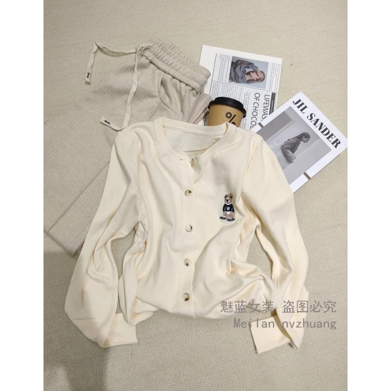 原搭短款针织开衫女2025春新款穿搭外套气质显瘦小熊上衣XX3019#