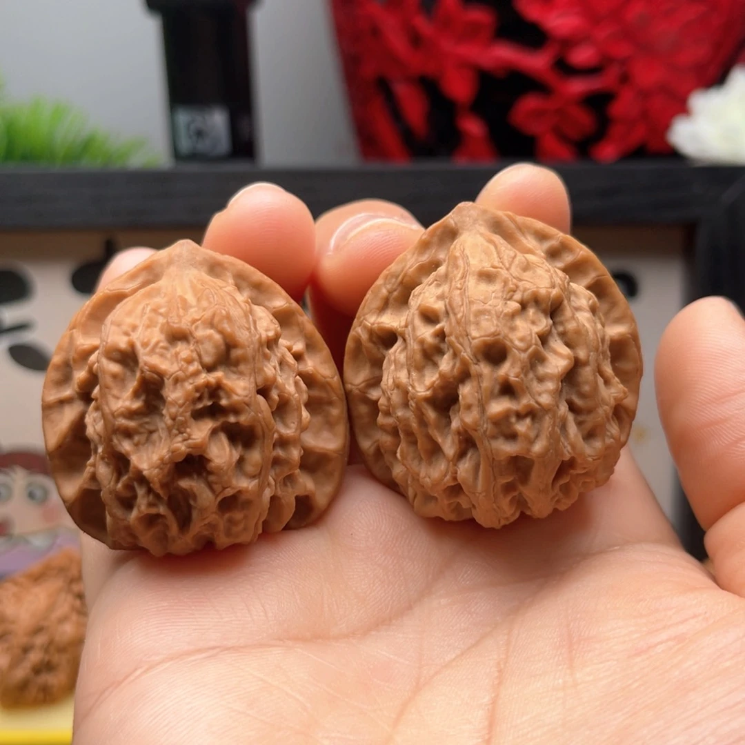桃核吊坠38梨木台