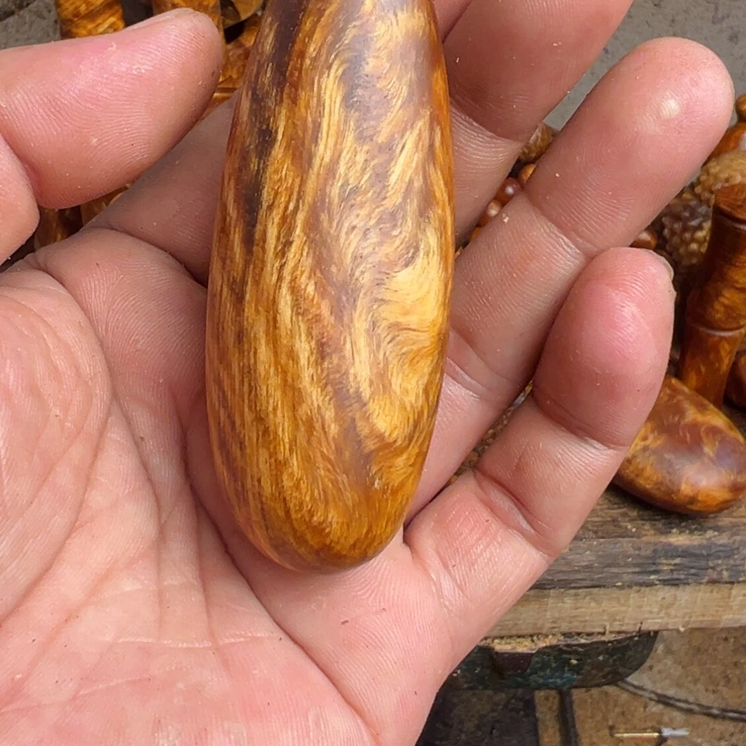 松木（琥珀木）无事牌微瑕