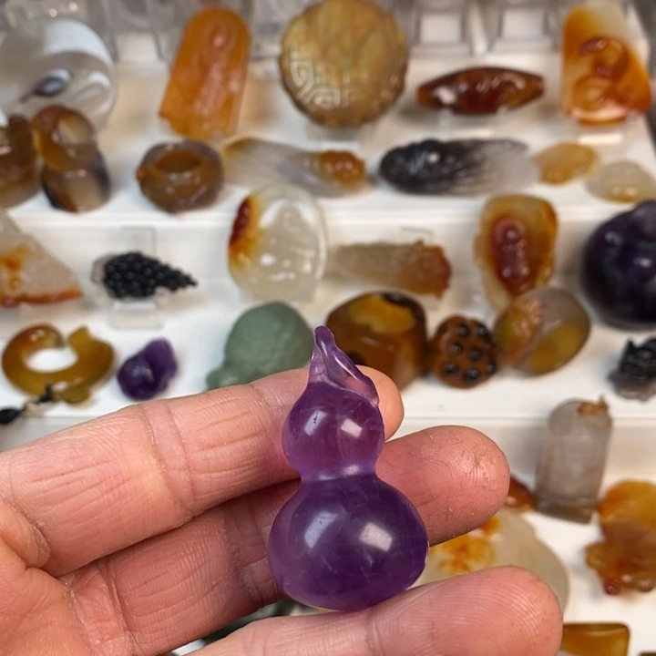 玛瑙/玉髓未镶嵌颈饰