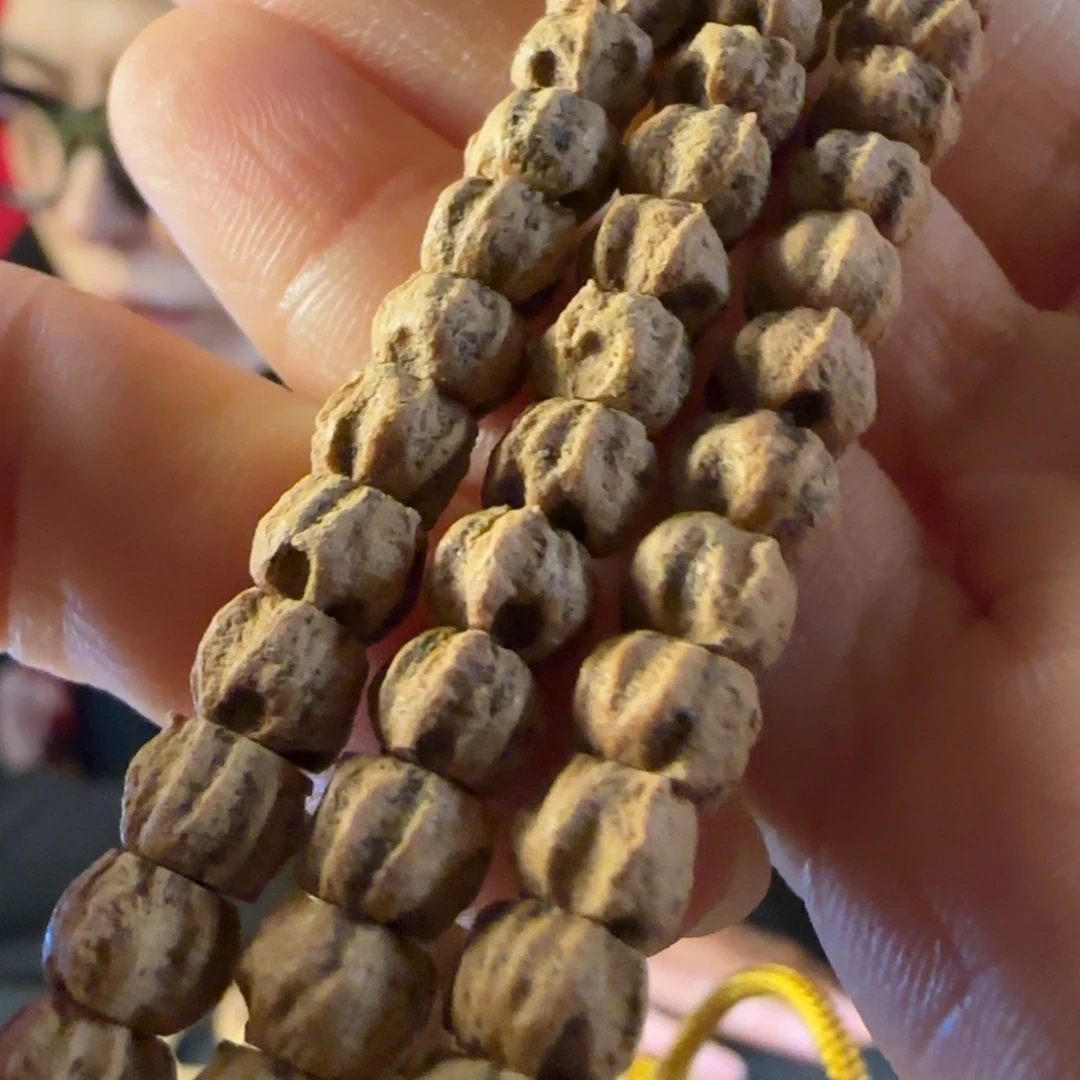 柏香籽/百香籽吊坠最后一舞