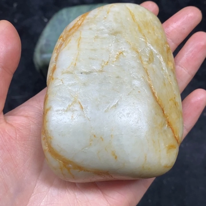 未镶嵌和田玉（糖玉）挂件
