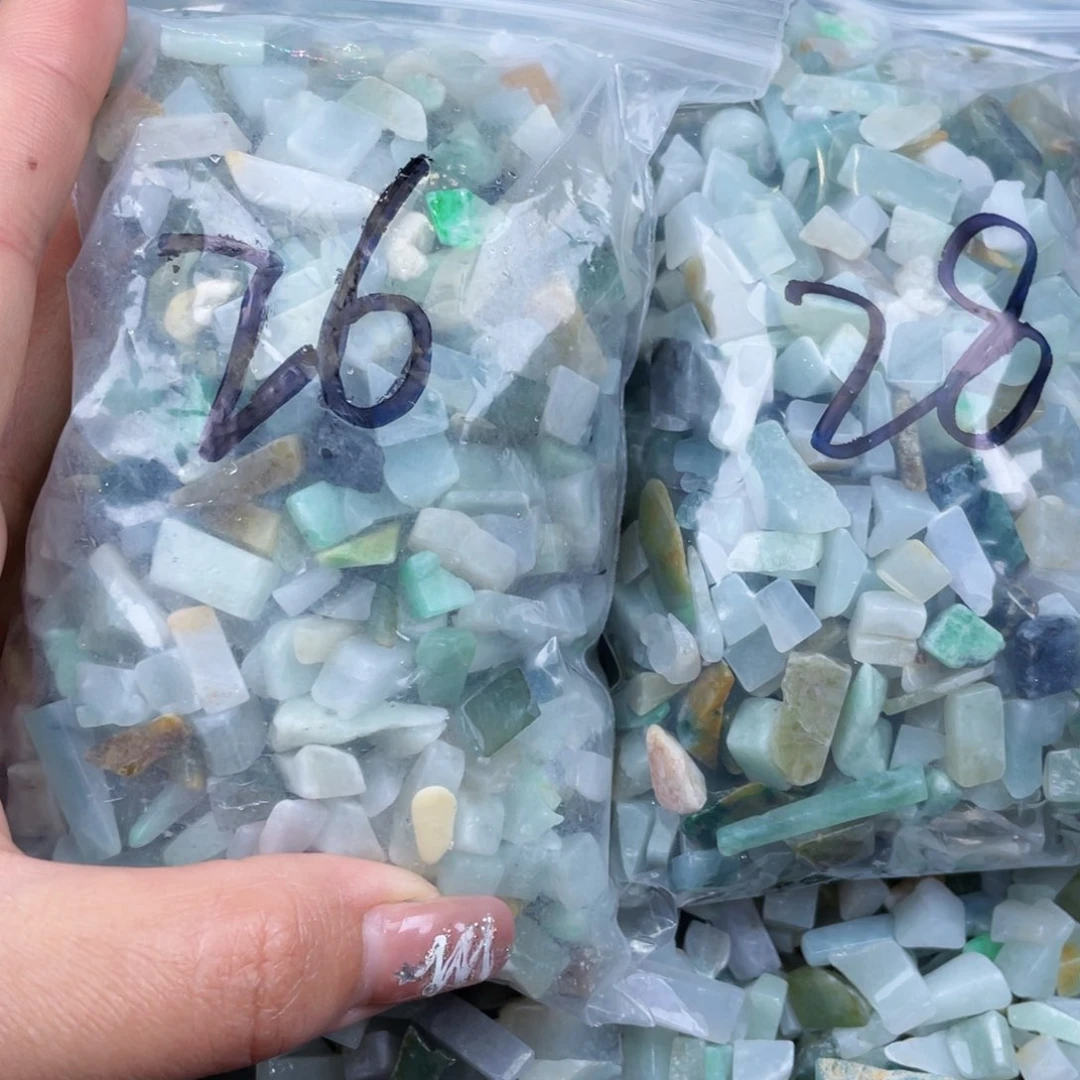 翡翠颈饰未镶嵌雾*蒙翡翠迷你26、28