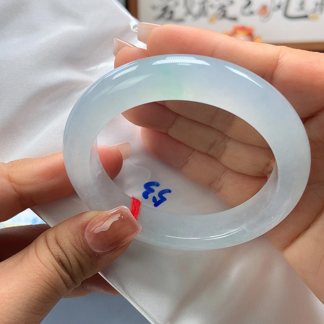 翡翠未镶嵌手镯67号