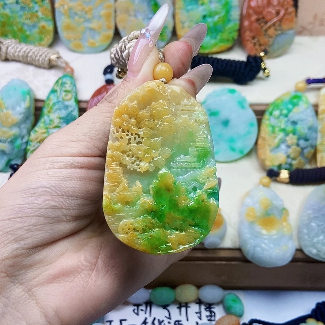 旭***定制翡翠未镶嵌翡翠