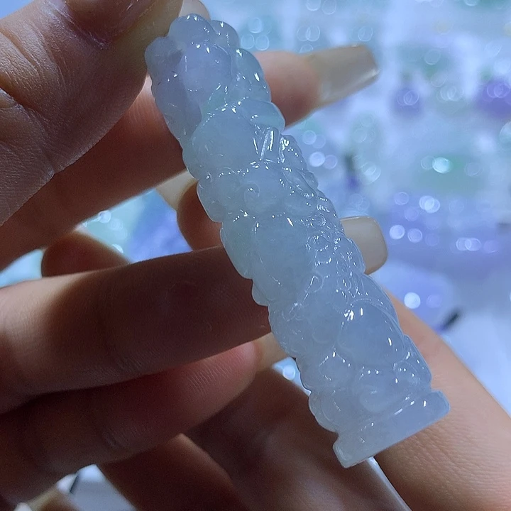 翡翠未镶嵌颈饰天然翡翠A货吊坠