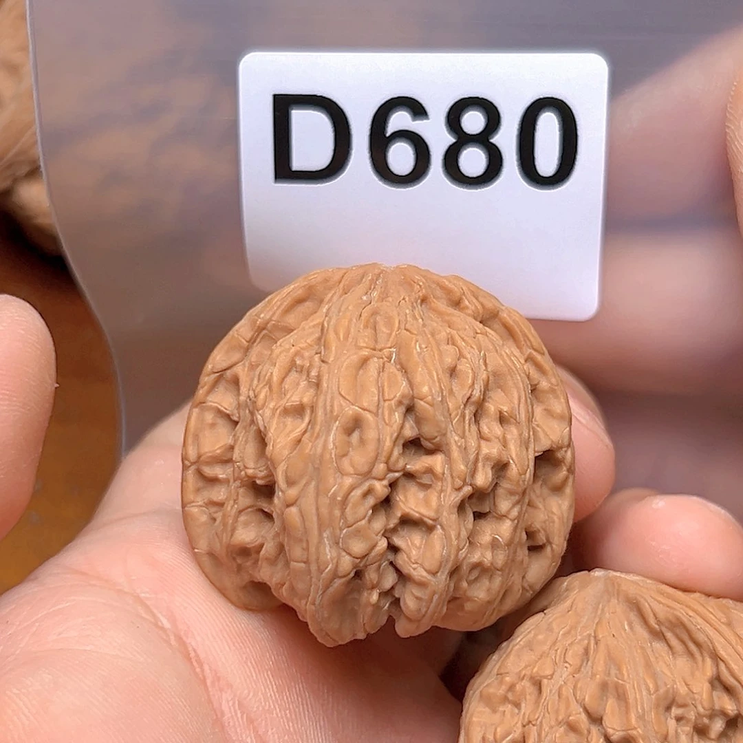 文玩核桃吊坠40密纹