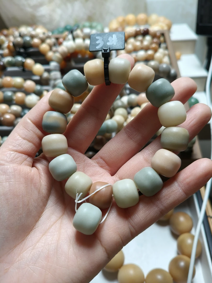 卡14磨砂工艺菩提根手串