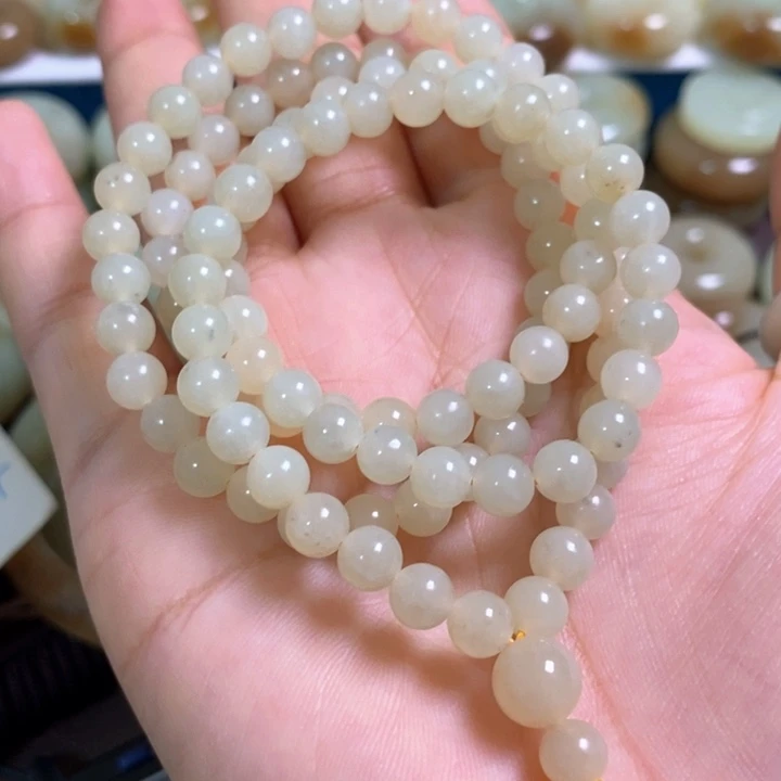 和田玉（糖玉）未镶嵌手链