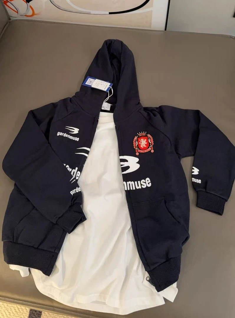 GARDENMUSE 字母连帽外套A232