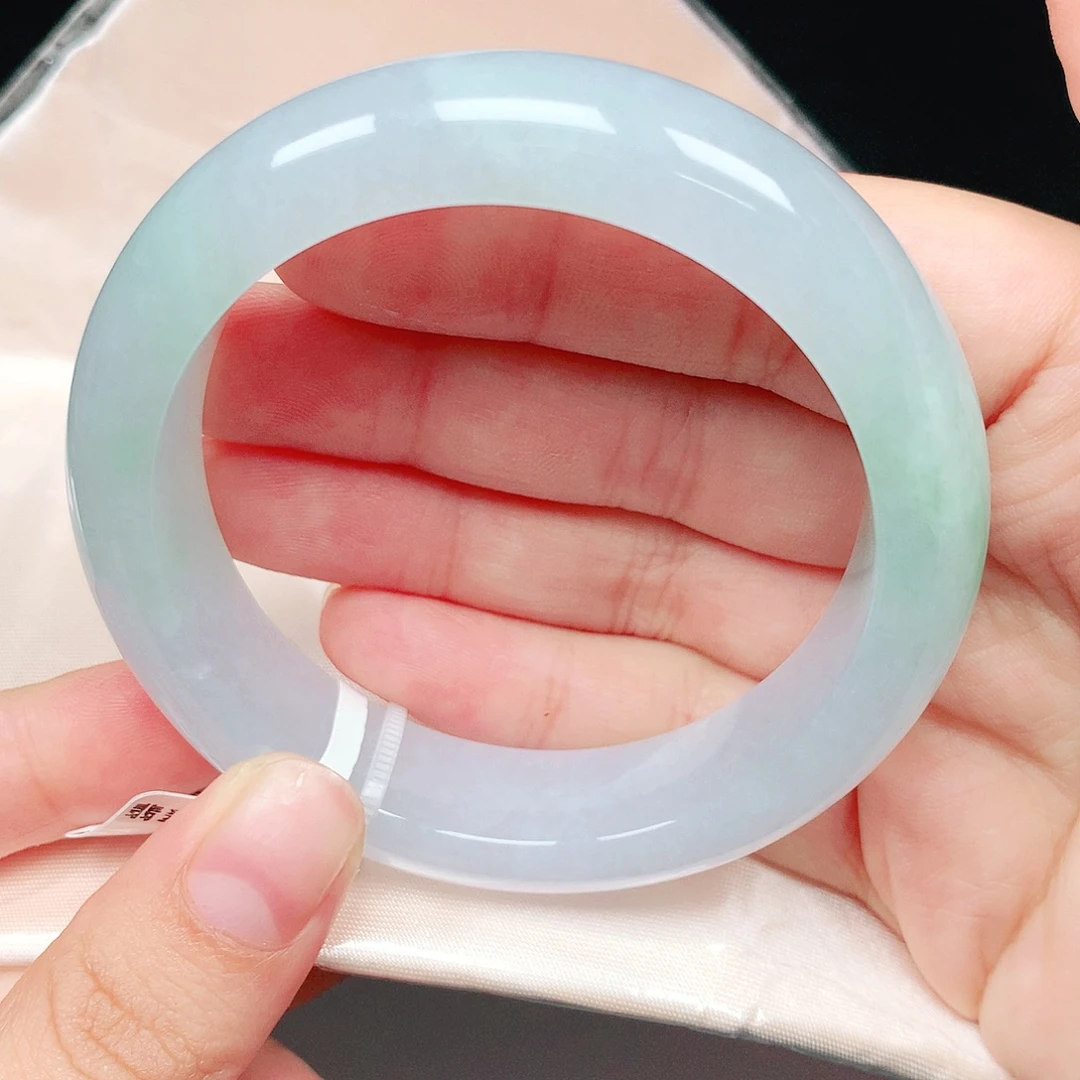 翡翠未镶嵌手镯正圈54