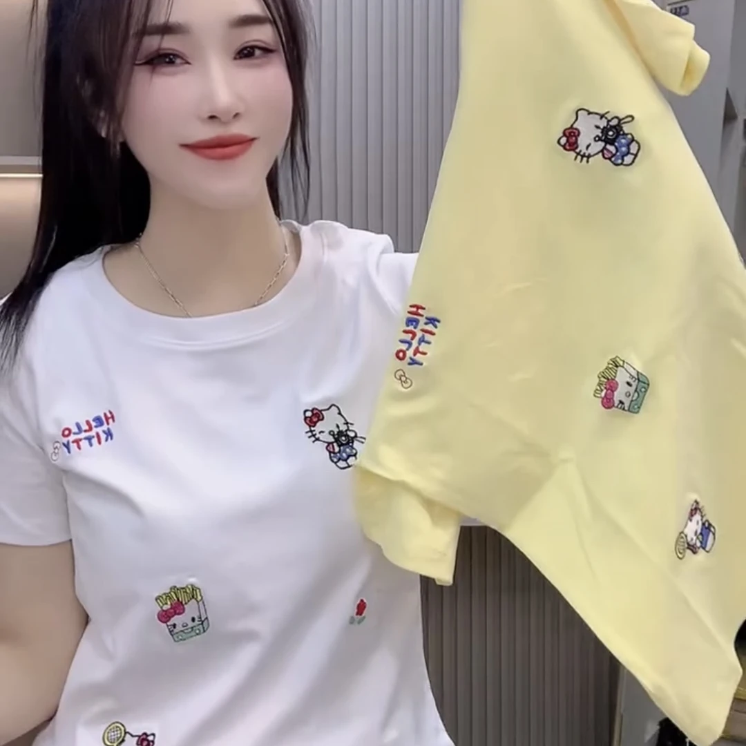 常规版型新潮风圆领短袖刺绣T恤时尚卡通针织绣花