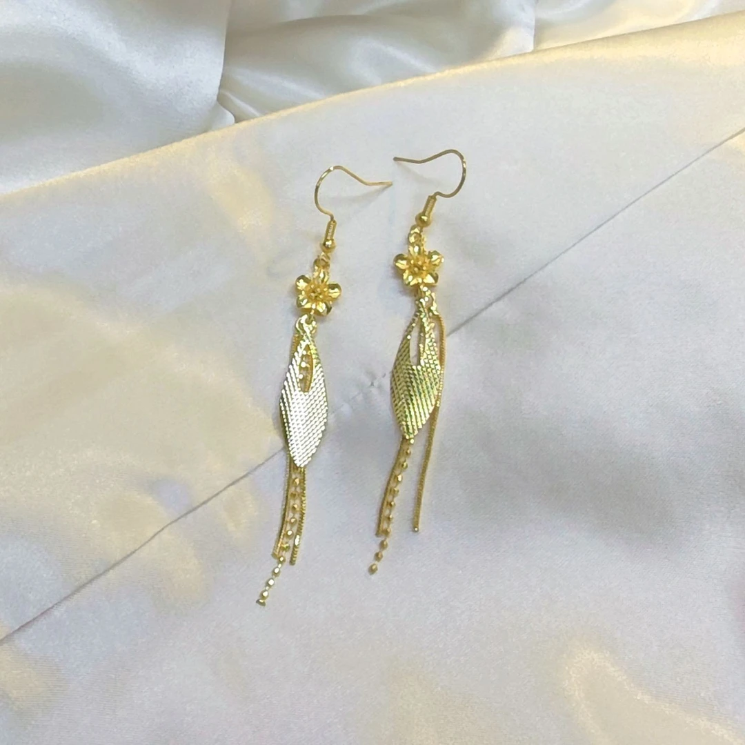 《苏灵推荐》时尚精品女士流苏叶耳钉1723