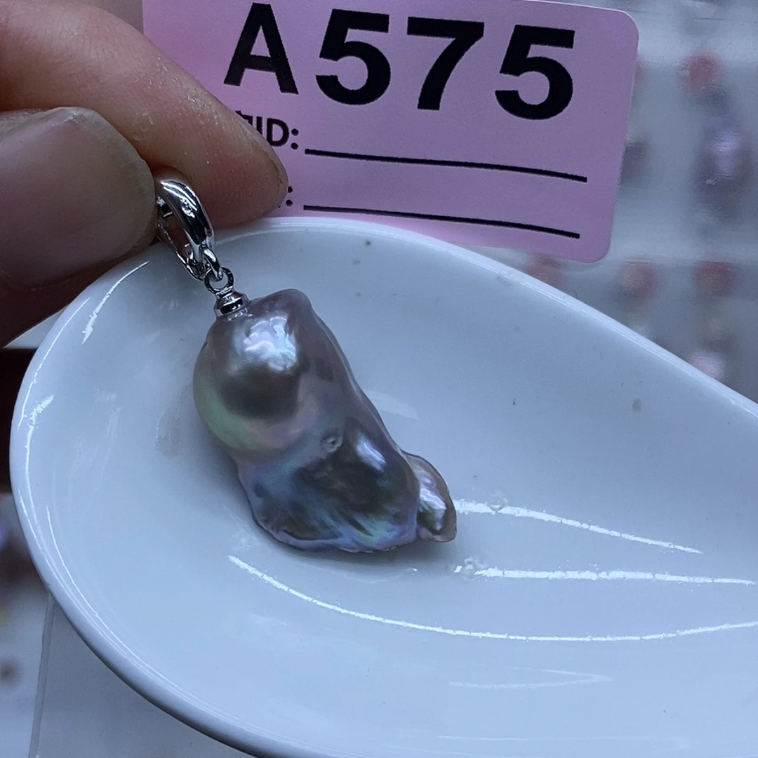未镶嵌淡水珍珠颈饰