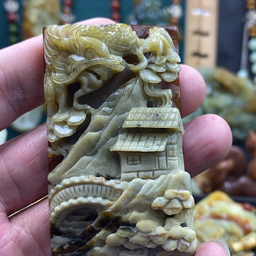 【闪购商品】未镶嵌蛇纹石玉吊坠