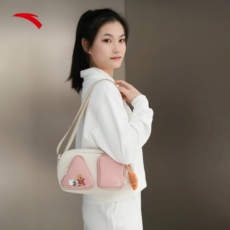 安踏运动文化男女同款斜挎包流光风时尚百搭简约潮流便携斜挎包