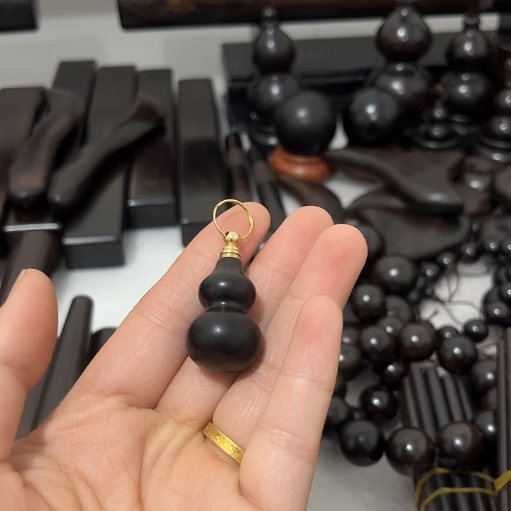 黑酸枝木类龙*紫光檀小葫芦2个