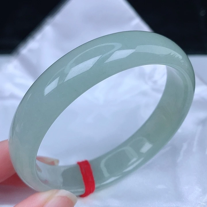 未镶嵌手镯翡翠天然