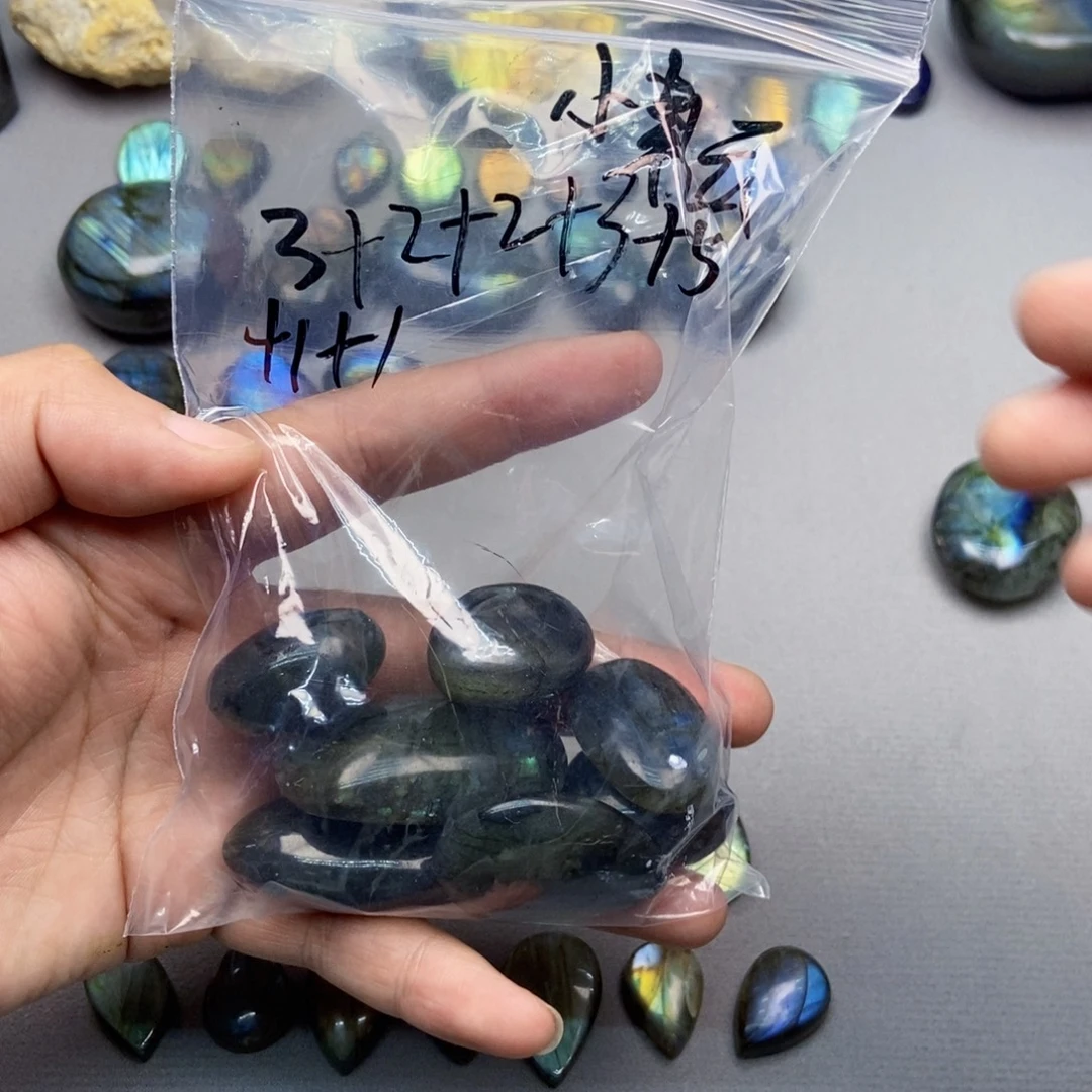 小***运颈饰银S925镶嵌紫晶