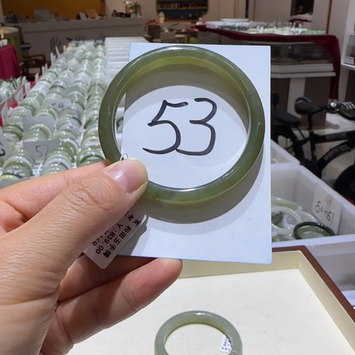 和田玉未镶嵌手镯957