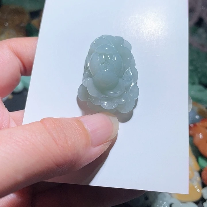 颈饰未镶嵌翡翠天