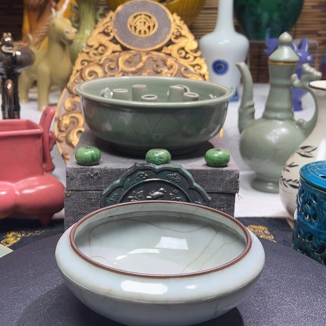 摆件古*洋瓷器艺术精品鉴赏