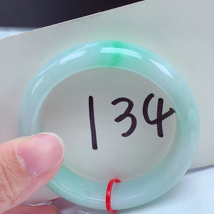 翡翠未镶嵌手镯翡翠