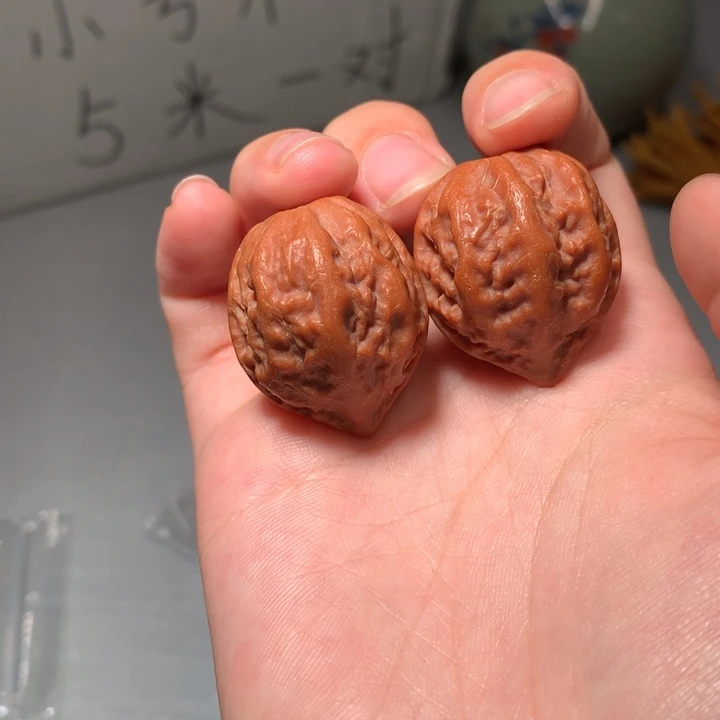 文玩核桃把件龙脊049