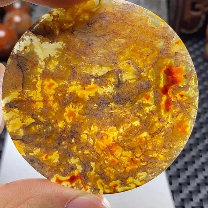 玛瑙/玉髓颈饰未镶嵌百**乐