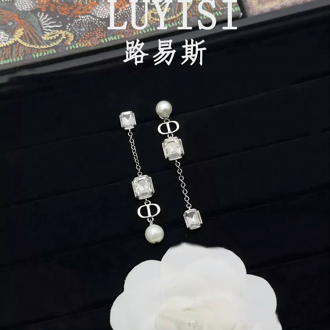 铜合金合成锆石耳饰  LUYISI路易斯轻奢简约气质耳饰#251耳饰