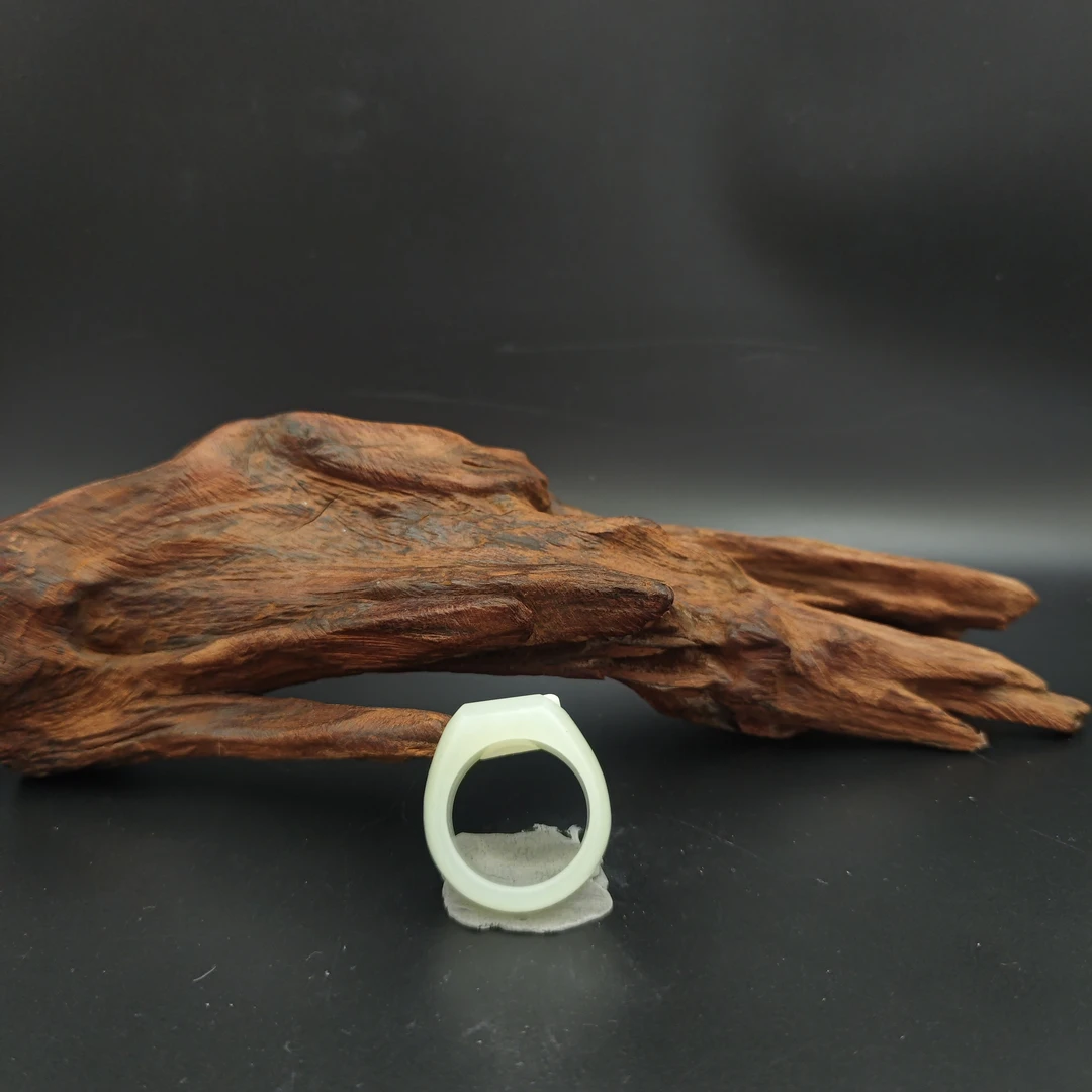 Q和田玉---戒指（22）0492