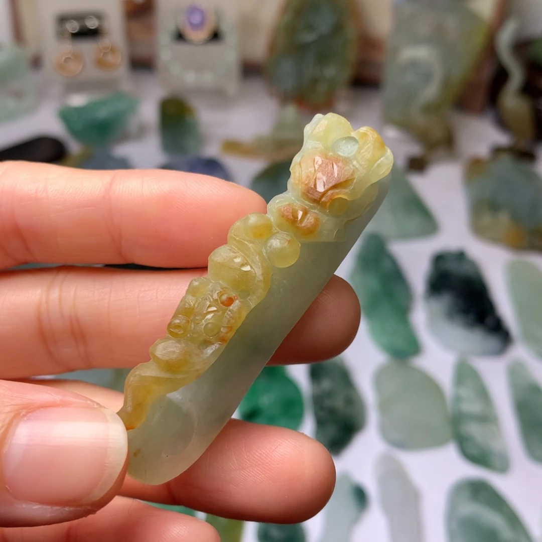 定制翡翠未镶嵌翡翠