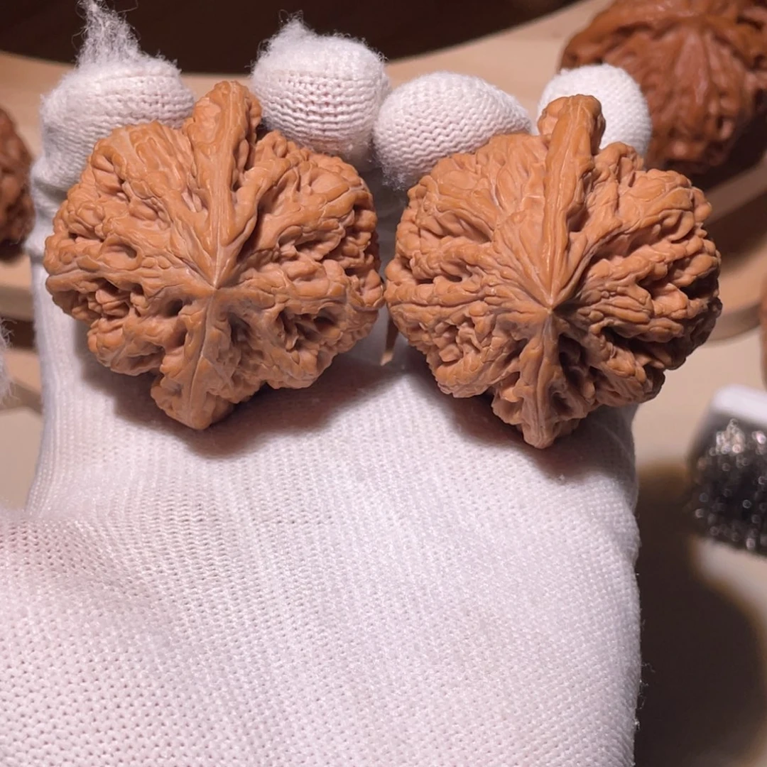 老***C吊坠文玩核桃43 41 大粗筋 7059