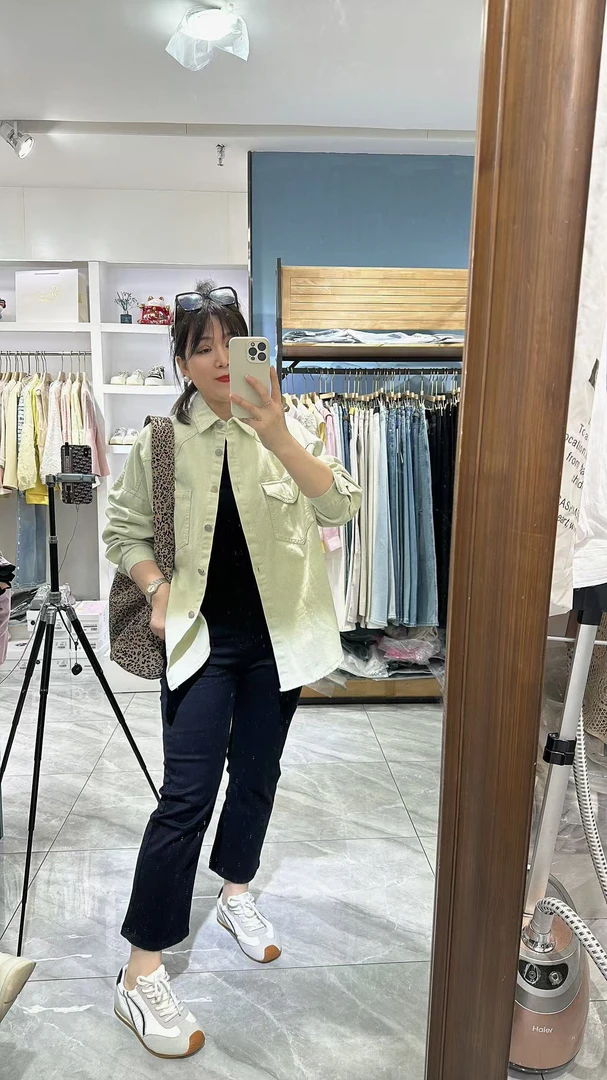 韩系简约宽松糖果色衬衫休闲中长款设计感长袖外套春秋