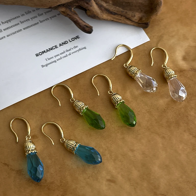 铜合金锆石耳饰 法式优雅坚果造型彩色锆石耳环