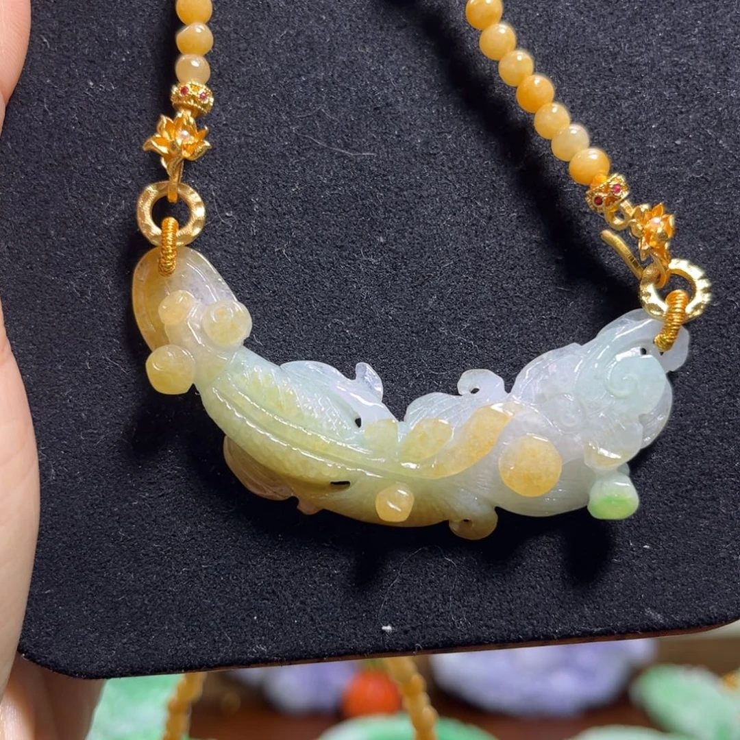 翡翠未镶嵌颈饰天然翡翠