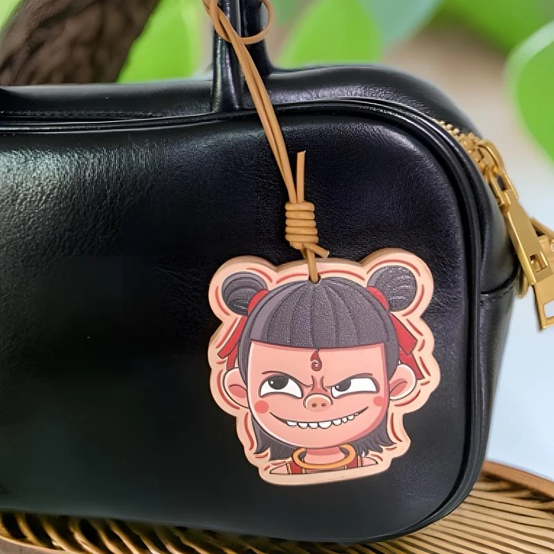 『哪吒 』头层牛皮加厚双面包包挂件汽车挂件