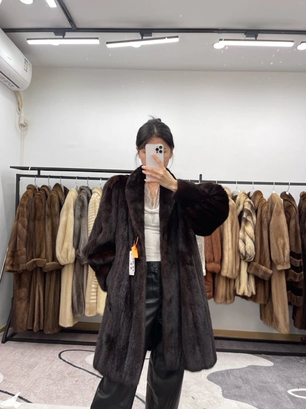 TT29(2Xl)棕色中古进口水貂毛外套，肩40胸围116衣长90袖长61
